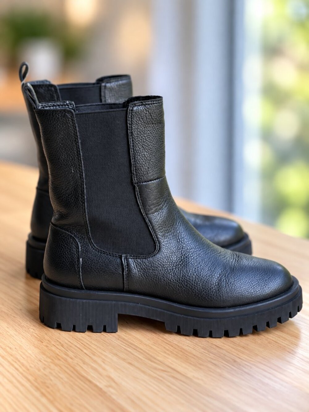 Gianni Bini Black Leather Chelsea Lug Boots Size 6.5 - Picture 8 of 12